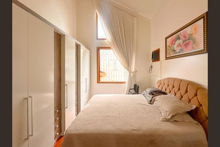 Casa para alugar com 157m², 3 quartos e 2 vagasSuíte