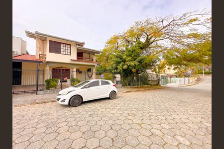 Casa para alugar com 157m², 3 quartos e 2 vagasVista da Rua