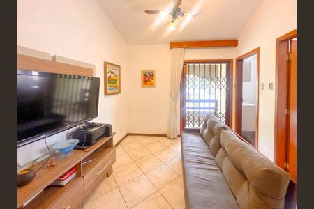 Casa para alugar com 157m², 3 quartos e 2 vagasSala de TV