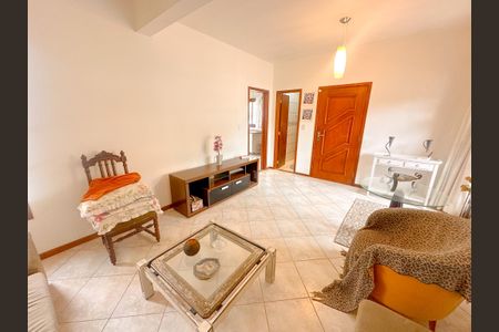 Casa para alugar com 157m², 3 quartos e 2 vagasSala