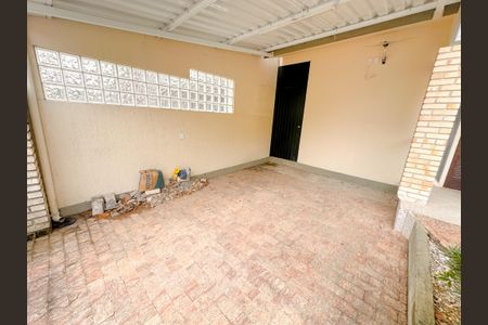 Casa para alugar com 157m², 3 quartos e 2 vagasGaragem