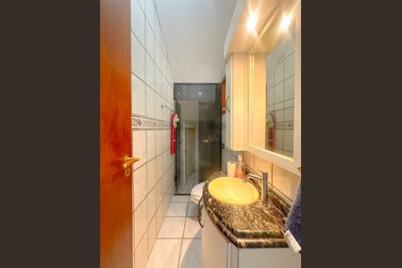 Casa para alugar com 157m², 3 quartos e 2 vagasBanheiro 2