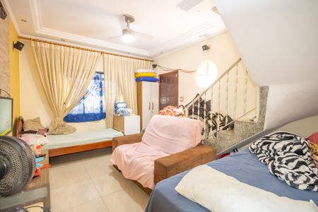 Sala de casa à venda com 3 quartos, 193m² em Novo Osasco, Osasco