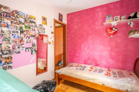 Casa à venda com 193m², 3 quartos e 2 vagas Casa à venda com 193m², 3 quartos e 2 vagasQuarto 3