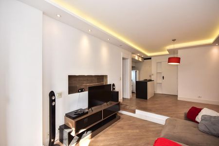 Apartamento para alugar com 81m², 1 quarto e 2 vagasSala