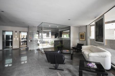 Apartamento para alugar com 81m², 1 quarto e 2 vagas Apartamento para alugar com 81m², 1 quarto e 2 vagasHall Social