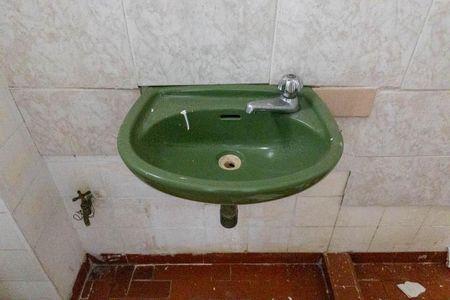 Apartamento à venda com 126m², 3 quartos e sem vaga Apartamento à venda com 126m², 3 quartos e sem vagaBanheiro de Serviço