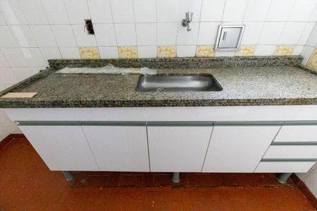 Apartamento à venda com 126m², 3 quartos e sem vaga Apartamento à venda com 126m², 3 quartos e sem vagaCozinha