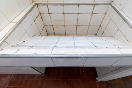 Apartamento à venda com 126m², 3 quartos e sem vaga Apartamento à venda com 126m², 3 quartos e sem vagaLavanderia