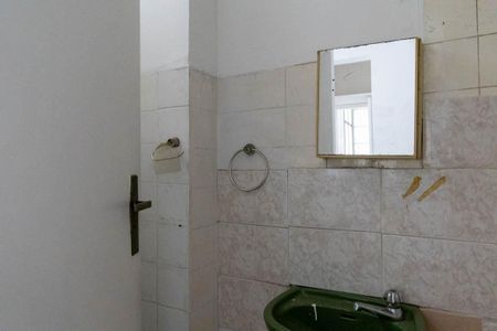 Apartamento à venda com 126m², 3 quartos e sem vaga Apartamento à venda com 126m², 3 quartos e sem vagaBanheiro de Serviço