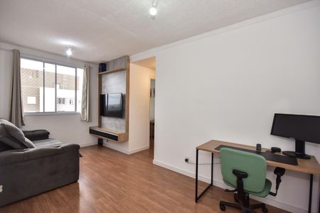 Sala de apartamento para alugar com 2 quartos, 43m² em Jardim Monte Alegre, Taboão da Serra