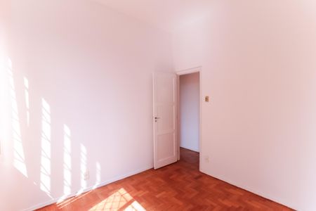 Apartamento à venda com 70m², 2 quartos e 1 vaga Apartamento à venda com 70m², 2 quartos e 1 vagaQuarto
