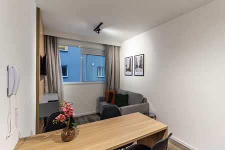 Sala de apartamento para alugar com 1 quarto, 30m² em República, São Paulo