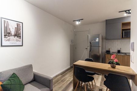 Sala de apartamento para alugar com 1 quarto, 30m² em República, São Paulo