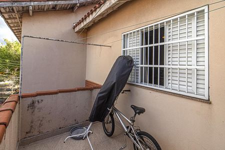 Casa para alugar com 250m², 4 quartos e 6 vagas Casa para alugar com 250m², 4 quartos e 6 vagasTerraço