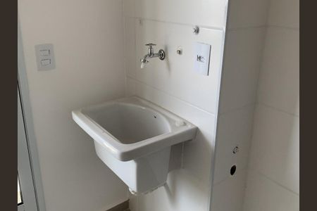 Área de Serviço de apartamento para alugar com 2 quartos, 62m² em Jardim Sao Carlos, Sorocaba