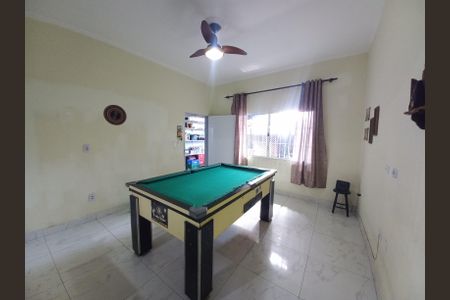 Sala de casa para alugar com 2 quartos, 80m² em Cidade Náutica, São Vicente