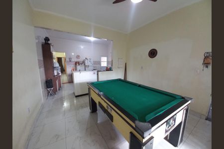 Sala de casa para alugar com 2 quartos, 80m² em Cidade Náutica, São Vicente