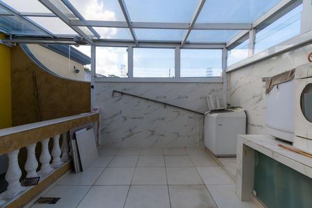 Casa à venda com 164m², 3 quartos e 2 vagasVaranda