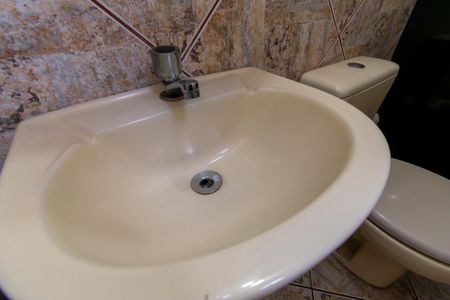 Casa à venda com 164m², 3 quartos e 2 vagasÁrea gourmet - Banheiro