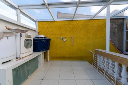 Casa à venda com 164m², 3 quartos e 2 vagasVaranda