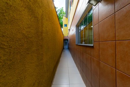 Casa à venda com 164m², 3 quartos e 2 vagasCorredor Externo