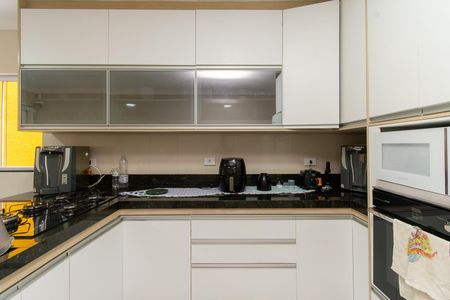 Casa à venda com 164m², 3 quartos e 2 vagasCozinha