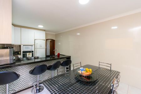 Casa à venda com 164m², 3 quartos e 2 vagasCozinha