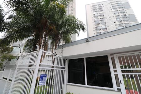 Apartamento à venda com 55m², 2 quartos e 1 vagaFachada e portaria