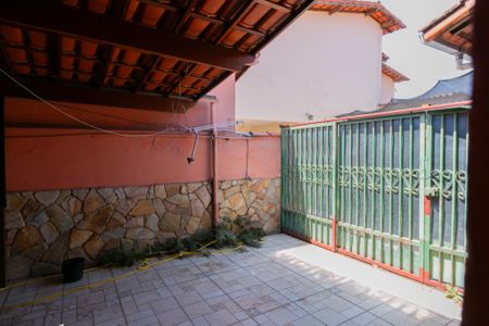 Vista da Sala de casa à venda com 3 quartos, 89m² em Santa Monica, Belo Horizonte