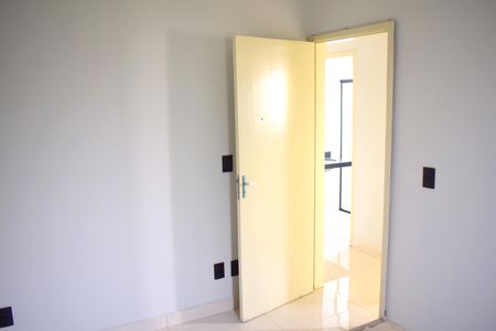 Apartamento para alugar com 78m², 2 quartos e 1 vagaQuarto 2