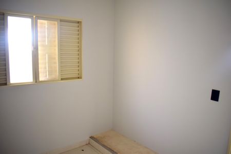 Quarto 1 de apartamento para alugar com 2 quartos, 78m² em Campos Elísios, Ribeirão Preto