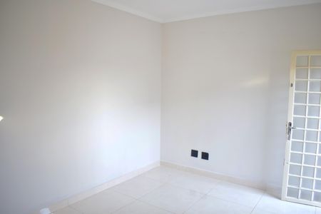 Sala de apartamento para alugar com 2 quartos, 78m² em Campos Elísios, Ribeirão Preto