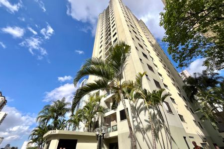 Apartamento à venda com 72m², 3 quartos e 2 vagasFachada