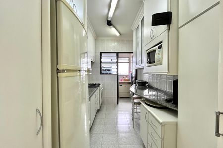 Apartamento à venda com 72m², 3 quartos e 2 vagasCozinha