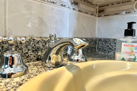 Apartamento à venda com 72m², 3 quartos e 2 vagasBanheiro