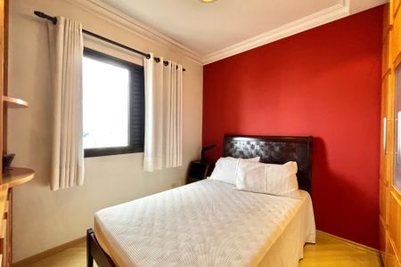 Apartamento à venda com 72m², 3 quartos e 2 vagasQuarto 1