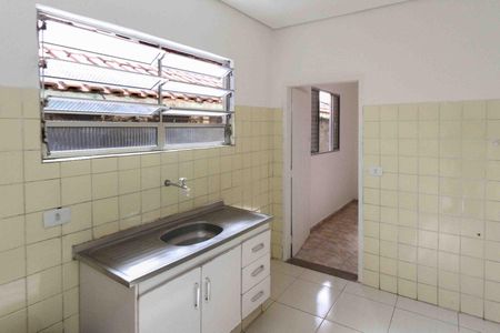Casa à venda com 240m², 3 quartos e 1 vaga Casa à venda com 240m², 3 quartos e 1 vagaCozinha 02