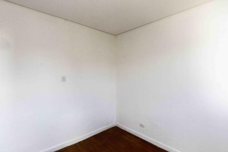 Casa à venda com 240m², 3 quartos e 1 vaga Casa à venda com 240m², 3 quartos e 1 vagaQuarto 02