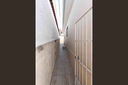 Casa à venda com 240m², 3 quartos e 1 vaga Casa à venda com 240m², 3 quartos e 1 vagaCorredor