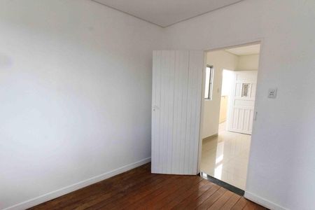 Casa à venda com 240m², 3 quartos e 1 vaga Casa à venda com 240m², 3 quartos e 1 vagaQuarto 01