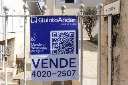 Casa à venda com 240m², 3 quartos e 1 vaga Casa à venda com 240m², 3 quartos e 1 vagaPlaca