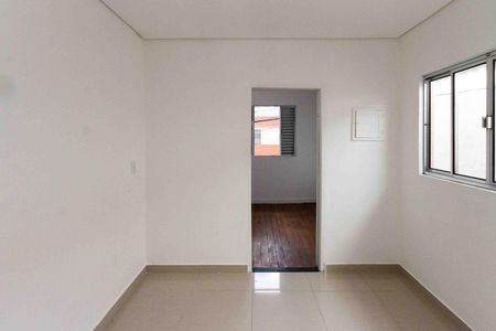 Sala de casa à venda com 3 quartos, 240m² em Vila Tolstoi, São Paulo