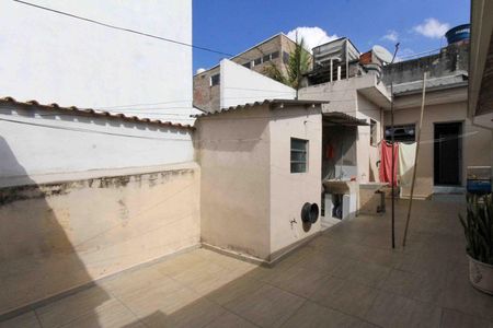 Casa à venda com 240m², 3 quartos e 1 vaga Casa à venda com 240m², 3 quartos e 1 vagaQuintal