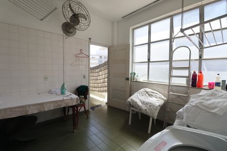 Apartamento para alugar com 768m², 7 quartos e 2 vagasÁrea de Serviço