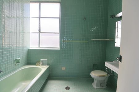 Apartamento para alugar com 768m², 7 quartos e 2 vagasBanheiro da Suíte 3