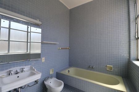 Apartamento para alugar com 768m², 7 quartos e 2 vagasBanheiro da Suíte 6