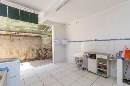 Casa à venda com 295m², 4 quartos e 2 vagasÁrea de Serviço