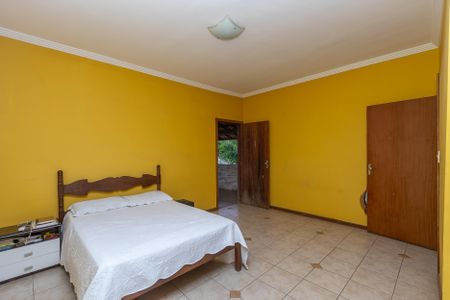 Casa à venda com 295m², 4 quartos e 2 vagasSala 2 (Quarto)