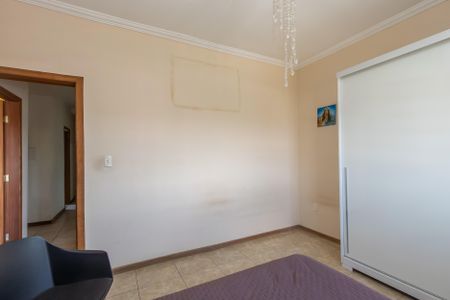 Casa à venda com 295m², 4 quartos e 2 vagasQuarto 4